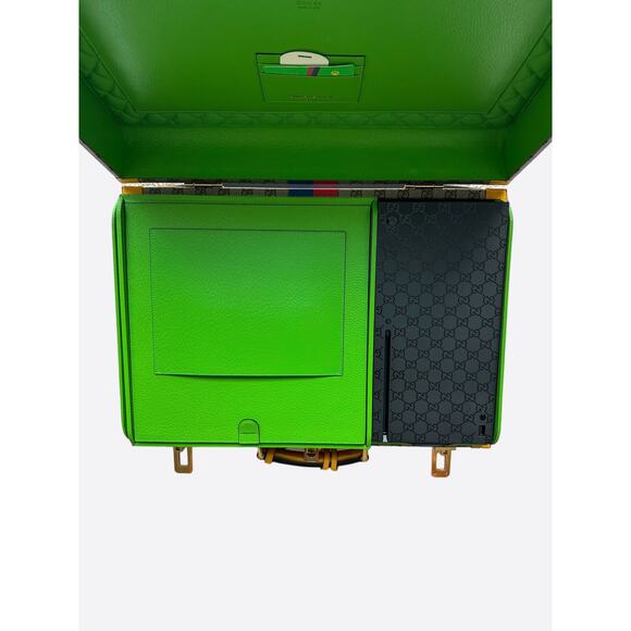 Gucci Xbox Monogram Suitcase & Xbox - Picture 4 of 10